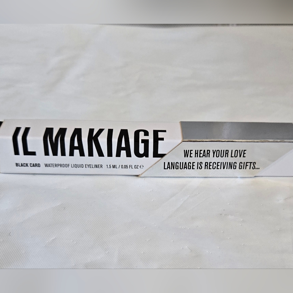 IL MAKIAGE Waterproof Liquid Eyeliner